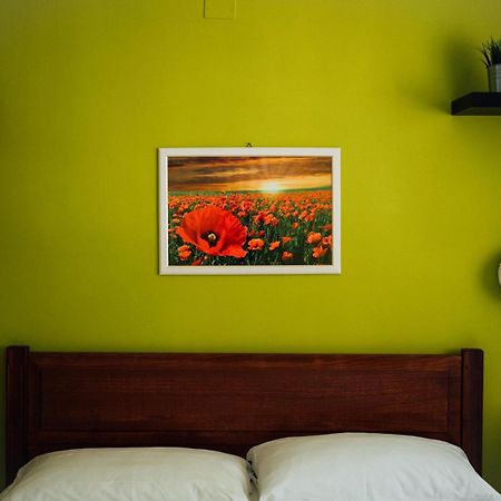 Casa Mita Bed & Breakfast Пулзано Екстериор снимка