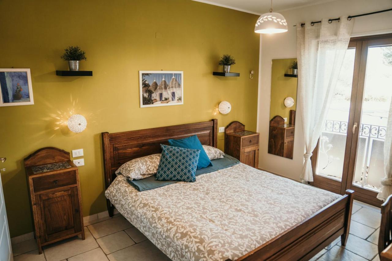 Casa Mita Bed & Breakfast Пулзано Екстериор снимка